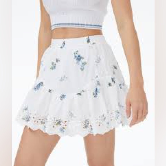 Nwt size Large mini skirt floral flouncy skirt - Picture 3 of 14